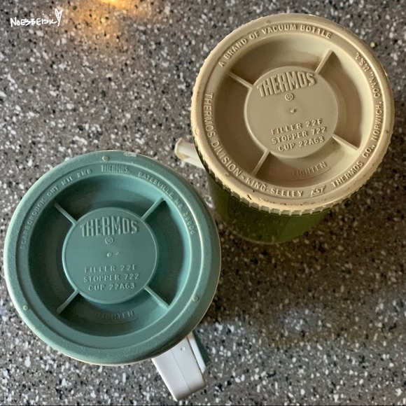 🚫SOLD•E✝️SY🚫 Vintage 80s Thermos With Floral Bag - Picture 7 of 12